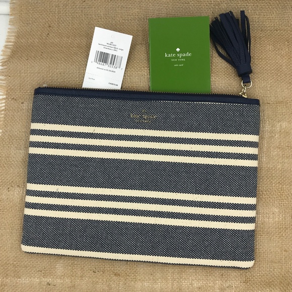 kate spade Handbags - Kate Spade New York Gia Larchmont Avenue Clutch